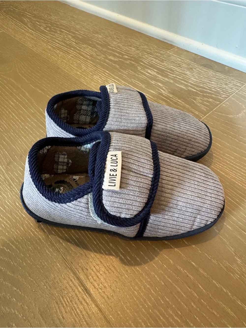 Livie & Luca Kids Velcro Slippers M
